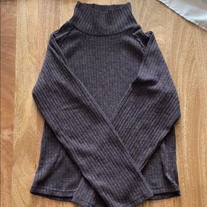 NWT Mock Turtleneck